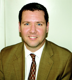 <b>Benji Kelly</b>, director of planned giving at Campbellsville University, ... - 24336